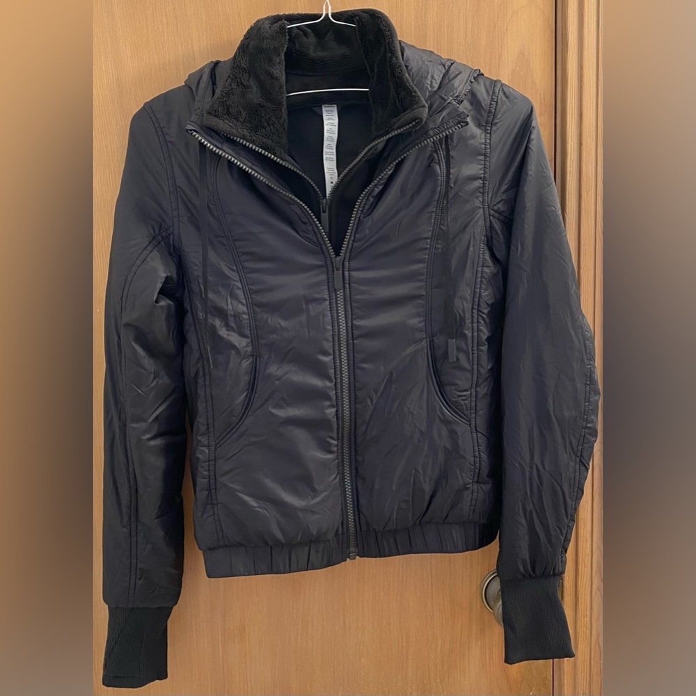 Lululemon Glyde Scuba Hoodie II [Sz 2] | Black | W4AKKS  PrimaLoft Sherpa Fleece
